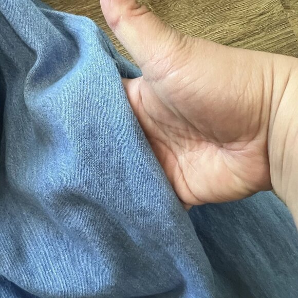 OLD NAVY Flutter-Sleeve Tie Back Chambray Midi Dress - Picture 4 of 10